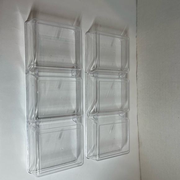 SET OF 3 SQUARE CUBE HEAVY PLASTIC TRAYS (MINT CONDITION) - Picture 4 of 4